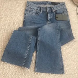 hottest jeans right now